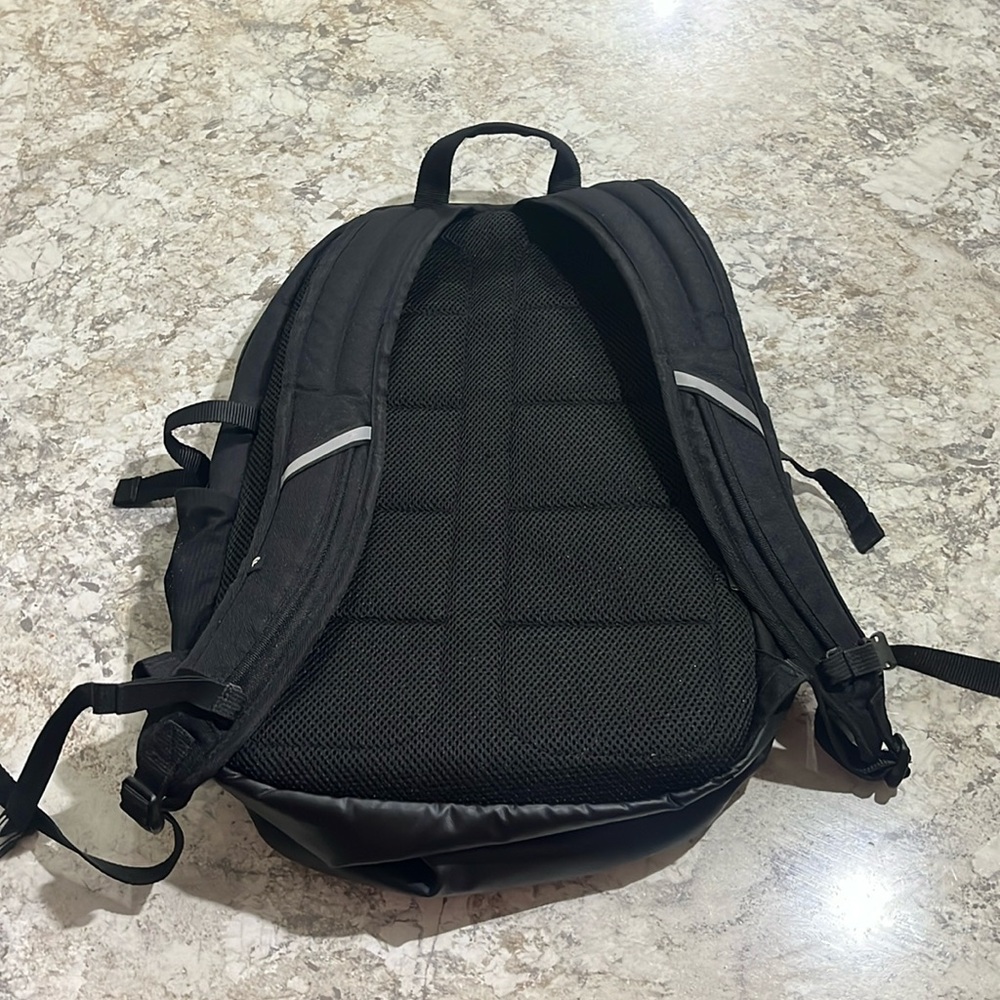 Fanatics Oregon Bookbag/Backpack - Picture 2 of 3